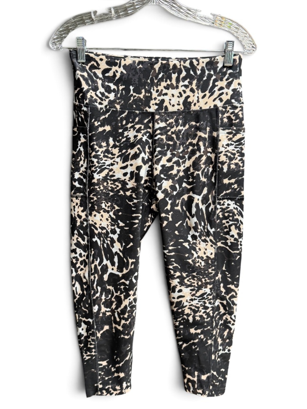 Bally Total Fitness Leopard Animal Print Capri Leggings Large Side Pockets